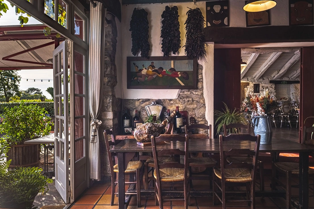 OSTALAPIA reviews by Anjelika Lours' Kour @globalnewyorker