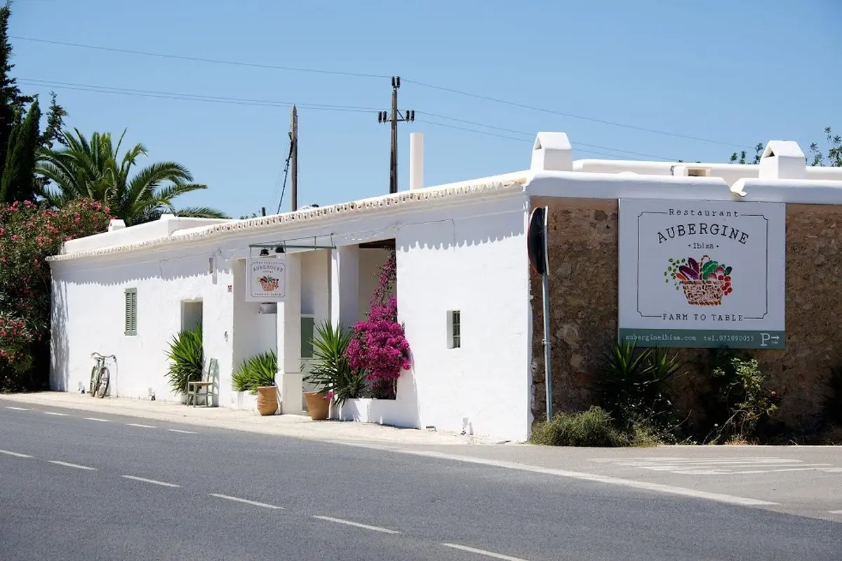 Aubergine restaurant in Ibiza, Spain, reviews by Anjelika Lours' Kour @globalnewyorker