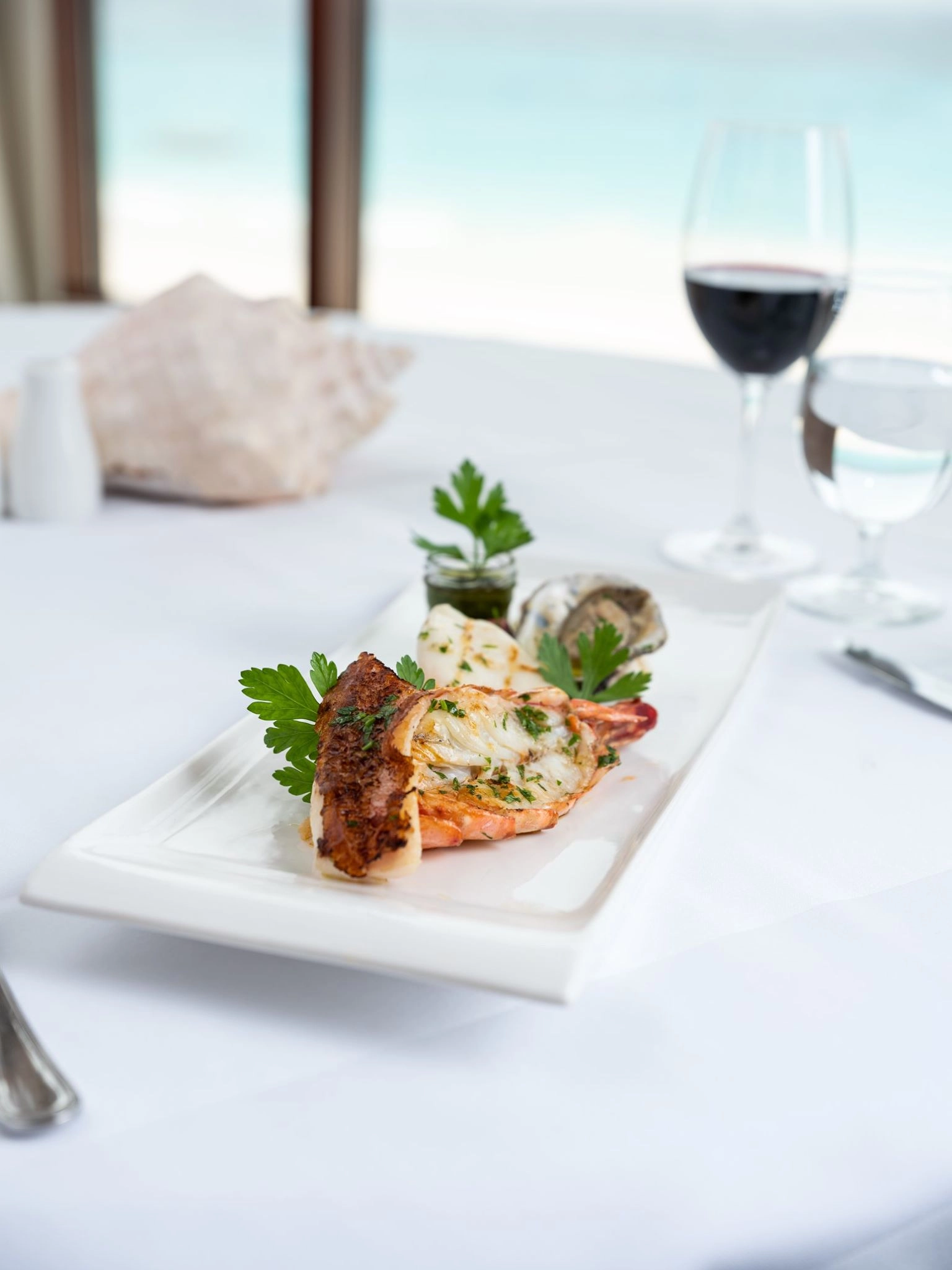 Cafe Lido restaurant in Bermuda, reviews by Anjelika Lours' Kour @globalnewyorker