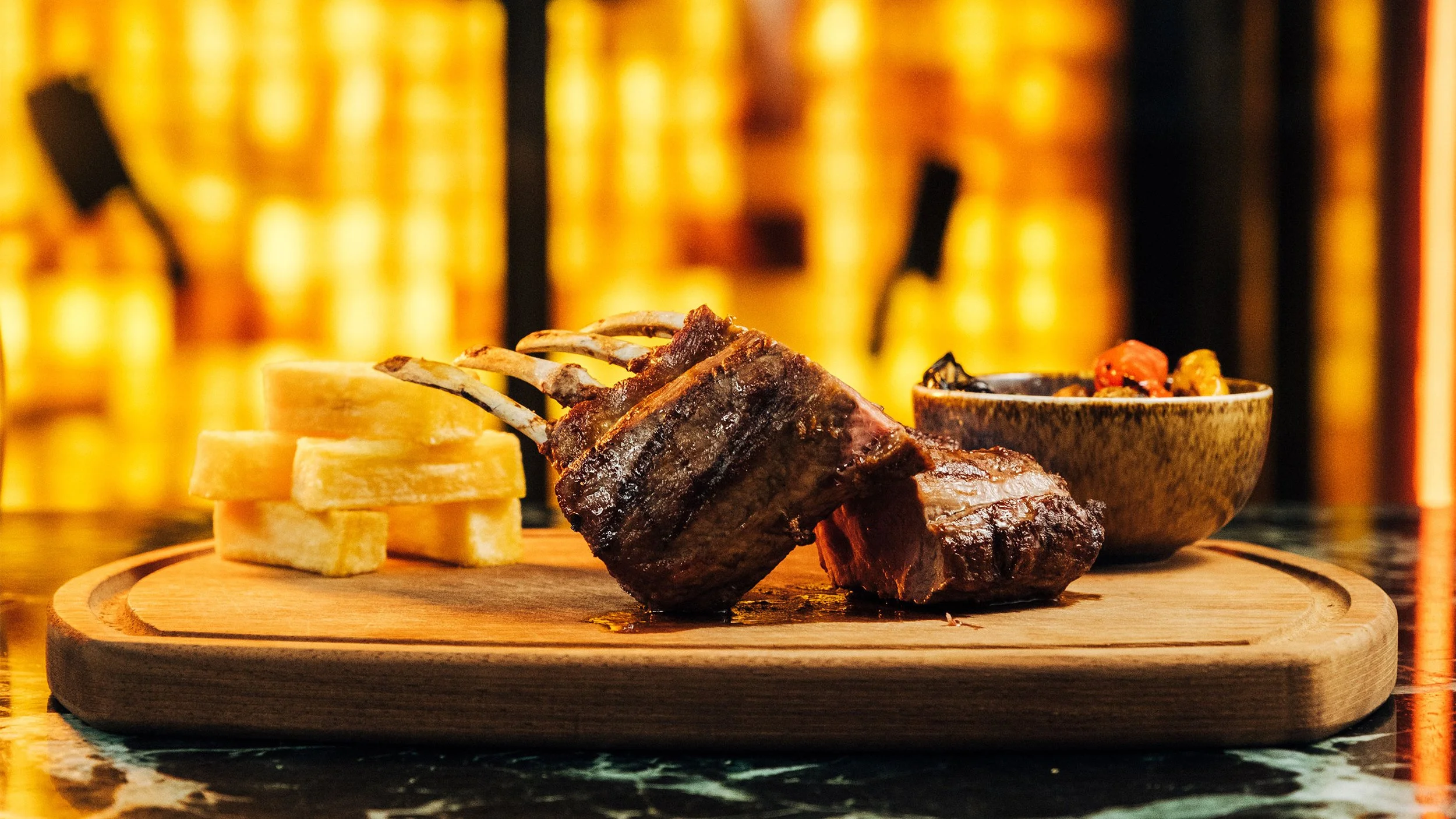 8 Oak Steakhouse Wine&Grill restaurant in Genève, Switzerland, reviews by Anjelika Lours' Kour @globalnewyorker