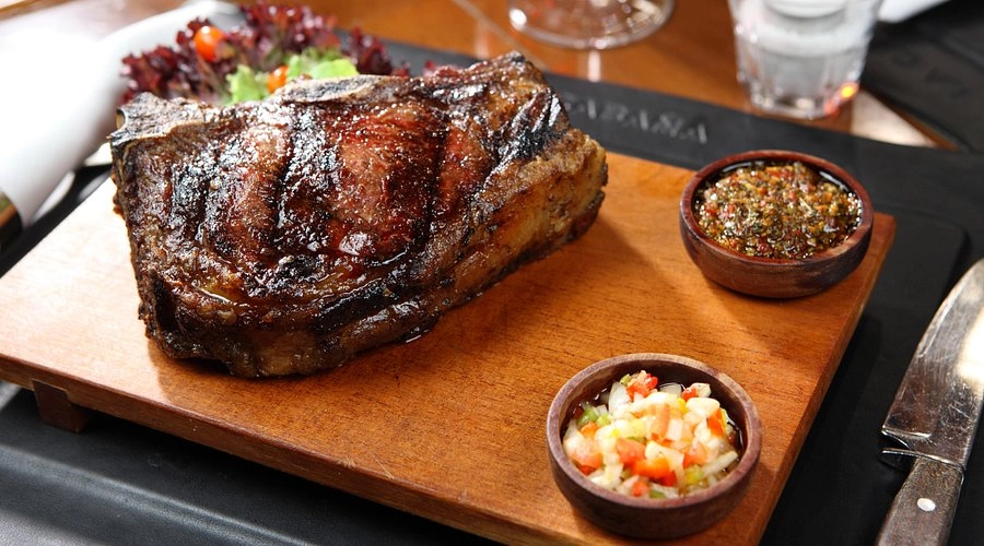 La Cabaña restaurant in Buenos Aires, Argentina, reviews by Anjelika Lours' Kour @globalnewyorker