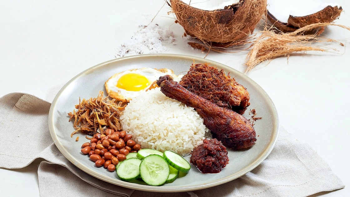 Coconut Club restaurant in Singapore, reviews by Anjelika Lours' Kour @globalnewyorker