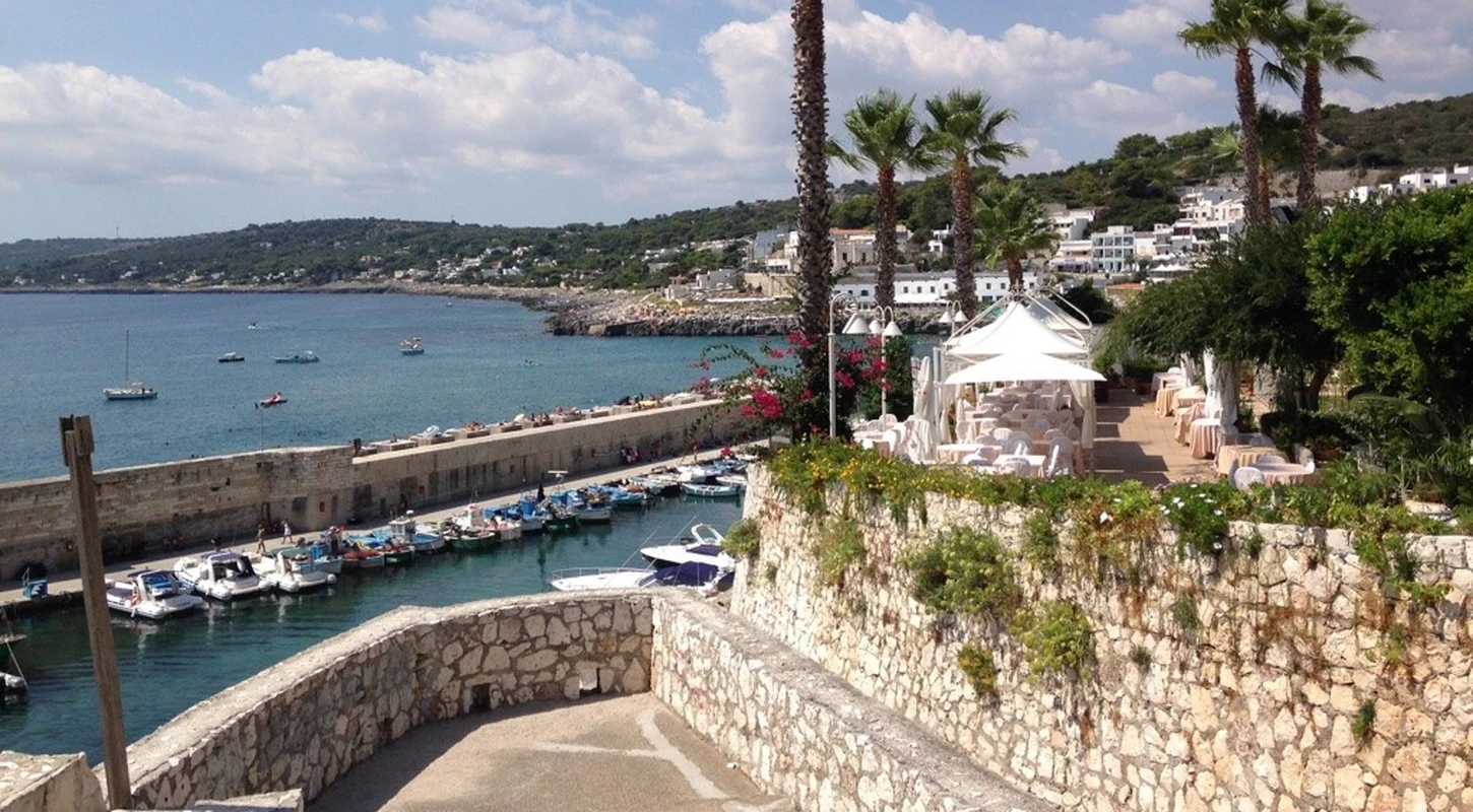 Ristorante Grotta Del Conte Castro restaurant in Province of Lecce, Italy, reviews by Anjelika Lours' Kour @globalnewyorker