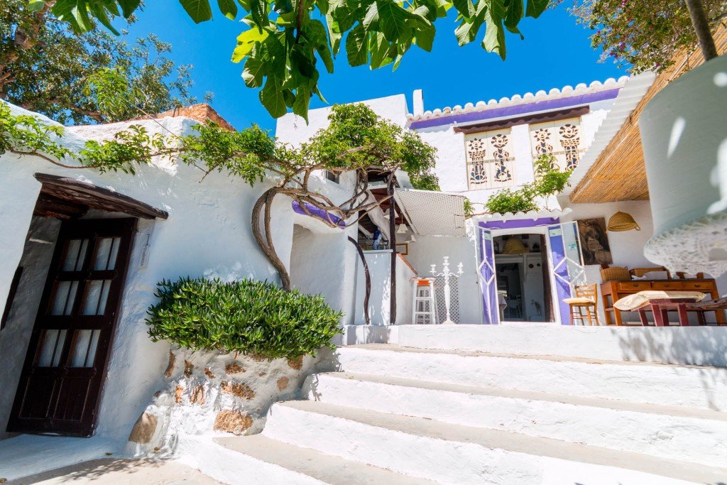 La Luna Nell' Orto restaurant in Illes Balears, Spain, reviews by Anjelika Lours' Kour @globalnewyorker