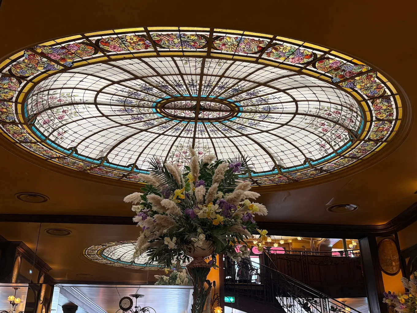 Bofinger restaurant in Paris France, reviews by Anjelika Lours' Kour @globalnewyorker