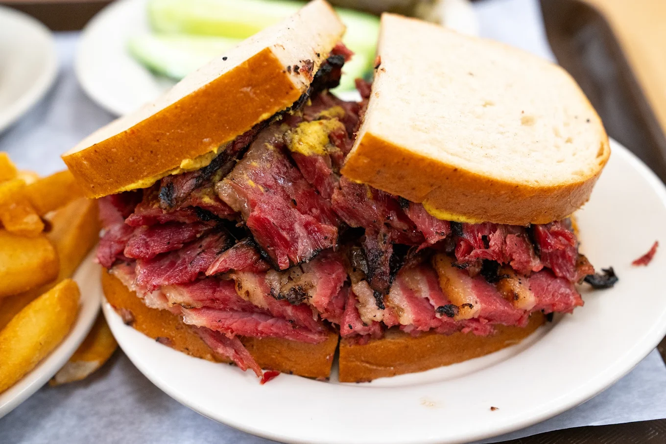Katz's Delicatessen restaurant in NYC, New York, reviews by Anjelika Lours' Kour @globalnewyorker